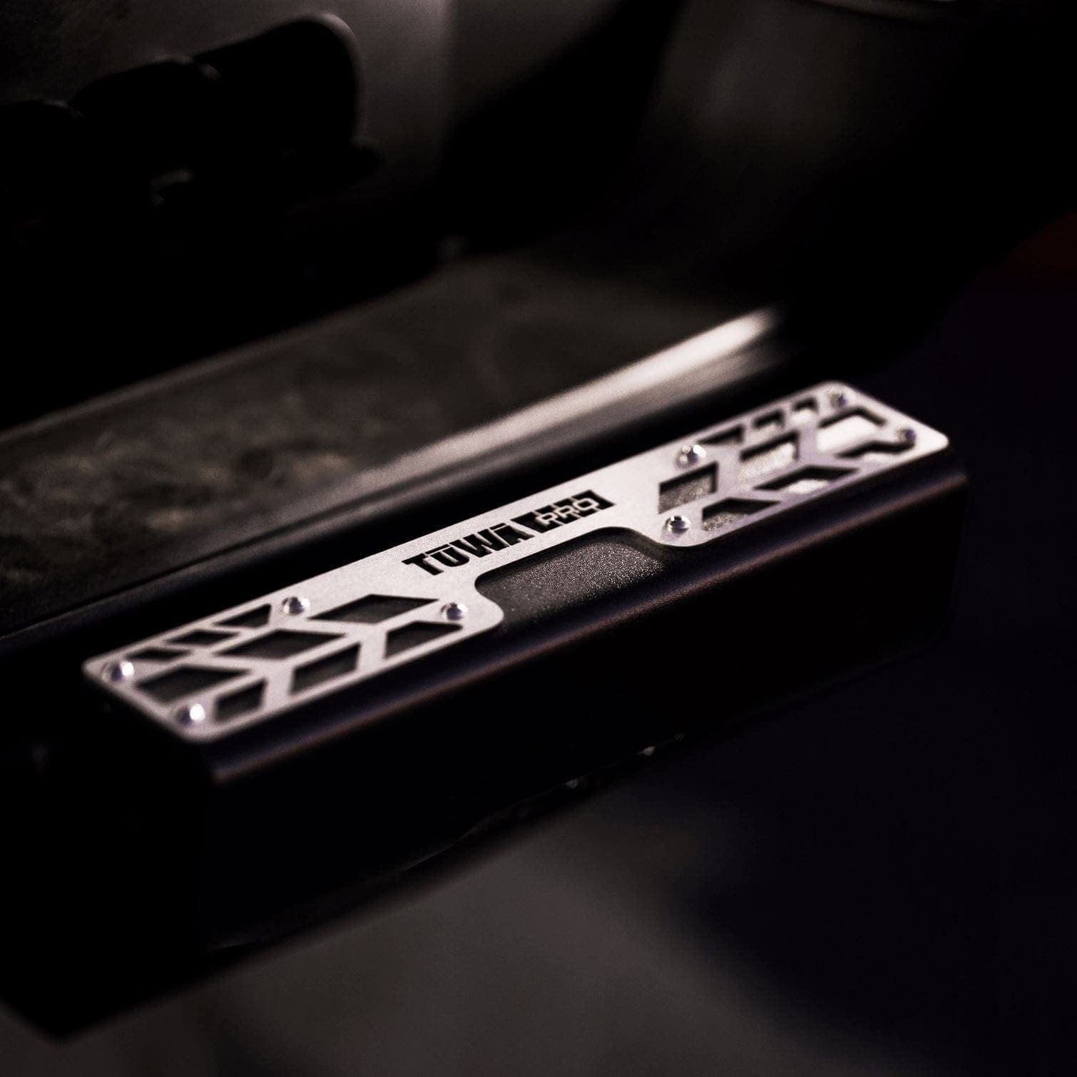 TUWA PRO 4CX Boar Hitch Step | Heavy Duty Steel Rear Bumper Protection & Step
