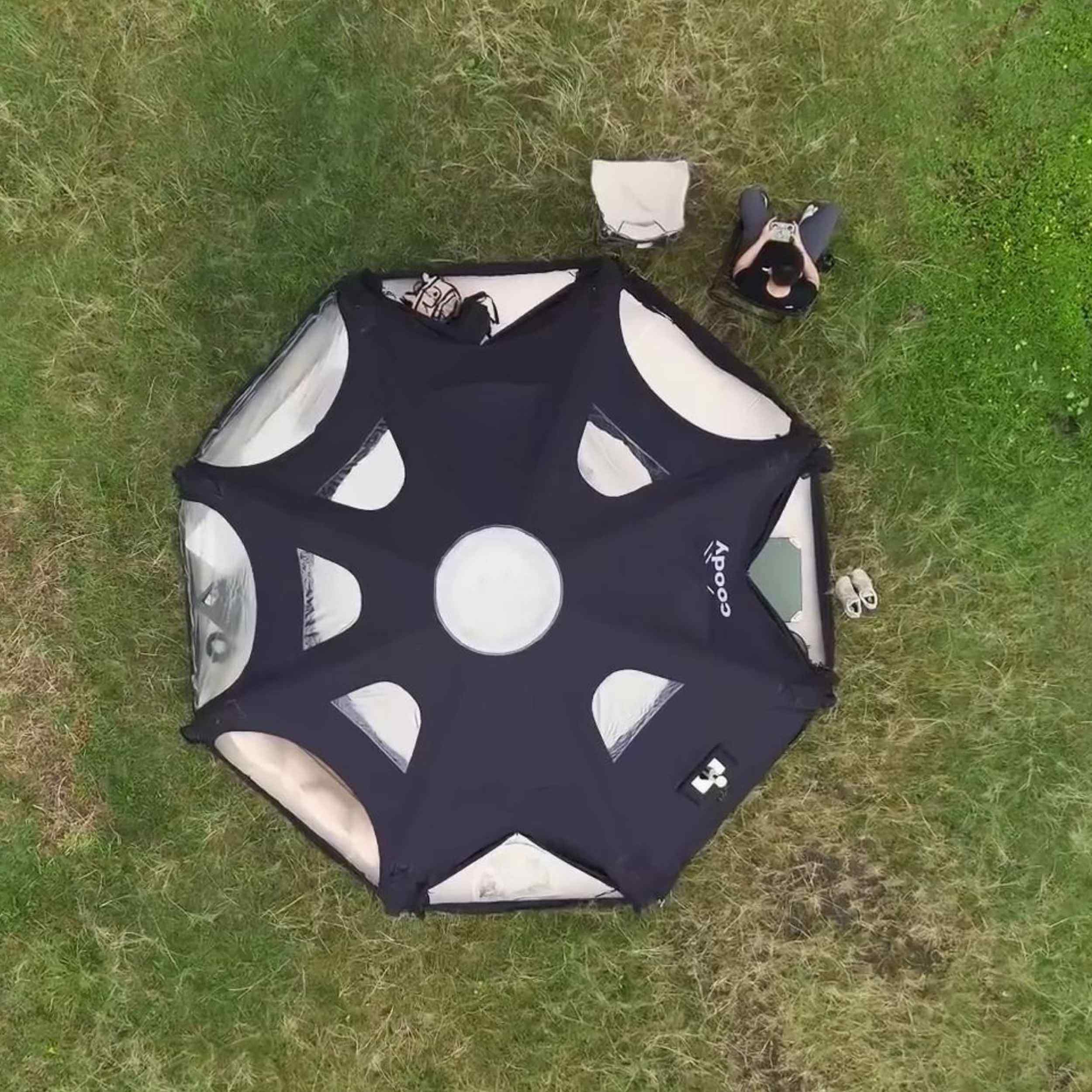 Coody Aurora Dome Luxury Inflatable Tent | Black 4-Season High-End Glamping Tent