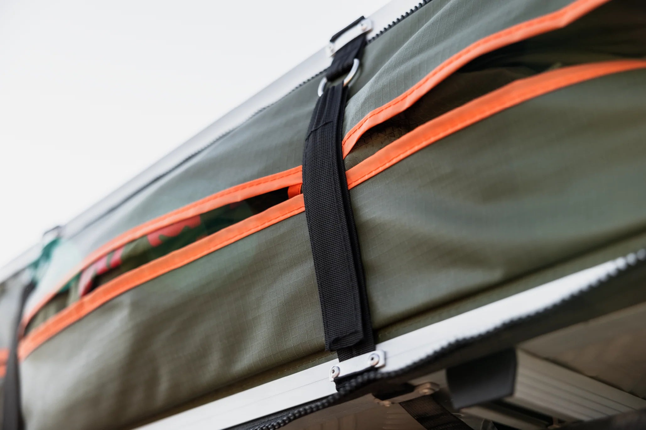 V1 - the Vagabond Rooftop Tent